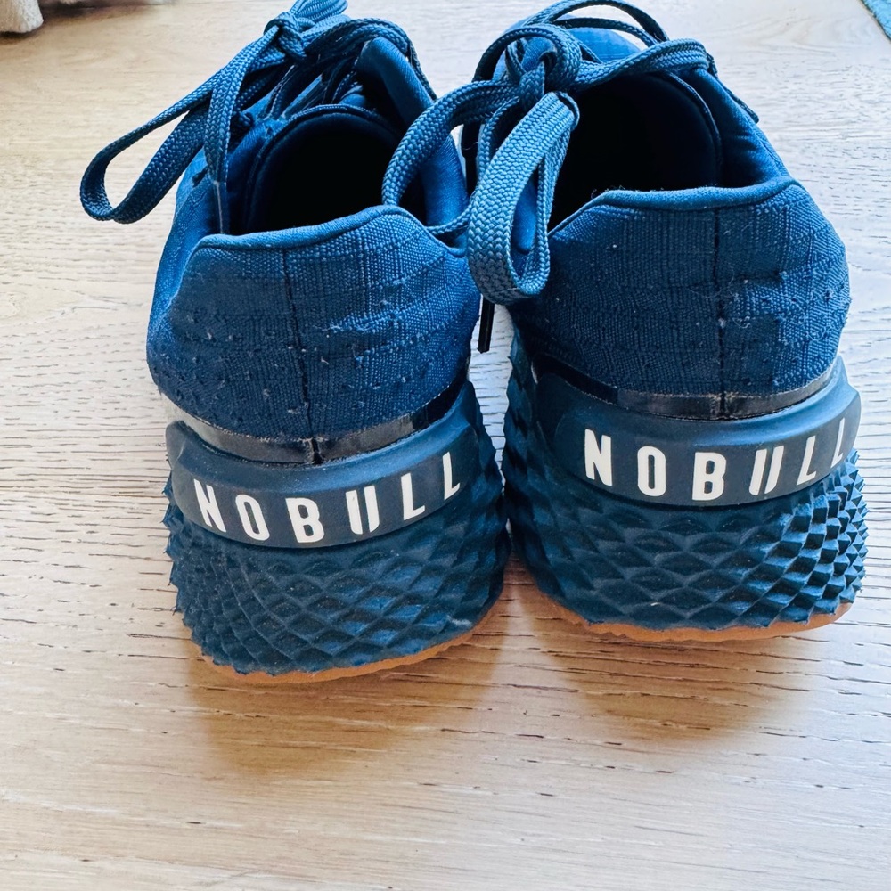 NOBULL Blue Sneakers Sleek Lightweight Design - Picture 2 of 3
